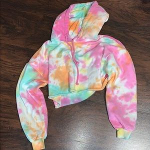 Cropped Tie-Dye Hoodie